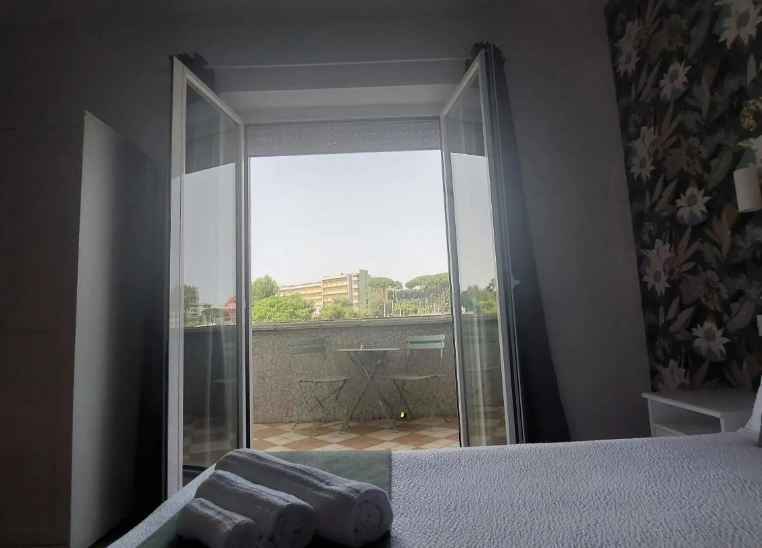 Yoyo House Luxury Napoli Bed and Breakfast 0*,