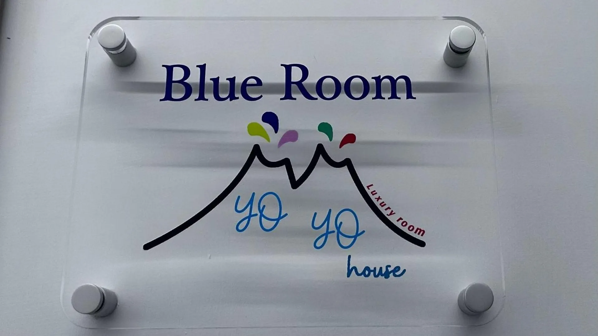 Yoyo House Luxury Napoli Bed and Breakfast