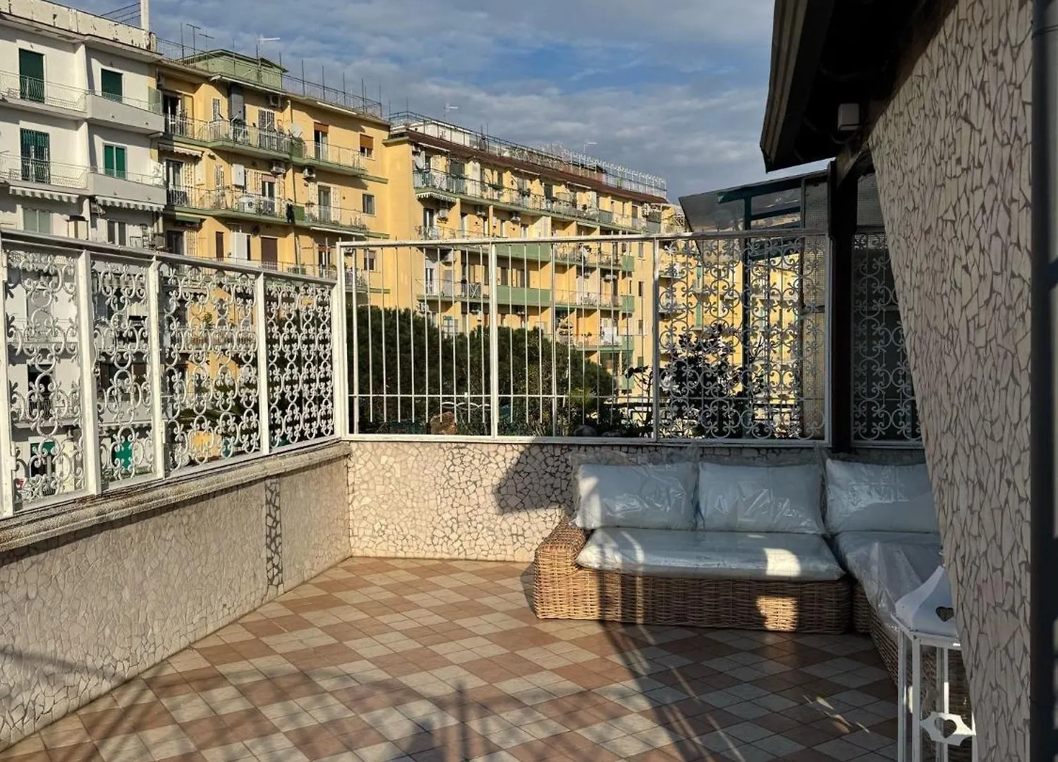 Yoyo House Luxury Napoli Bed and Breakfast 0*,