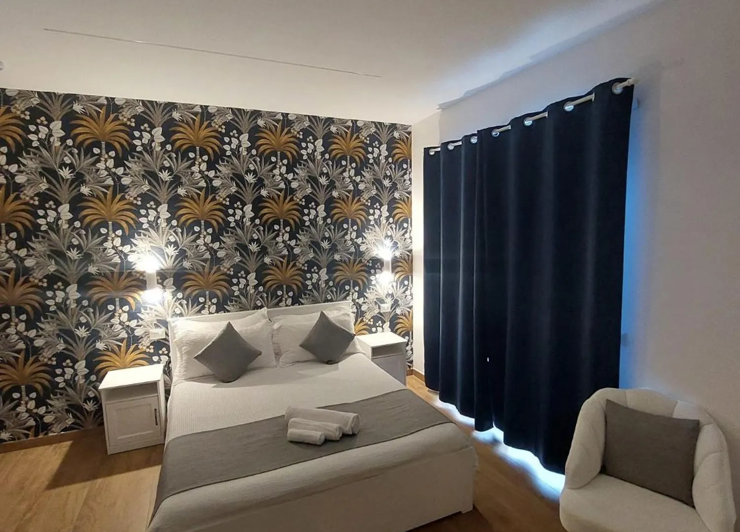 Yoyo House Luxury Napoli Bed & Breakfast 0*, Naples Italy