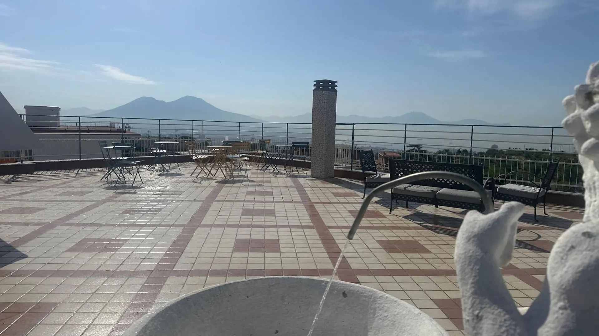 Yoyo House Luxury Napoli Bed & Breakfast  Naples